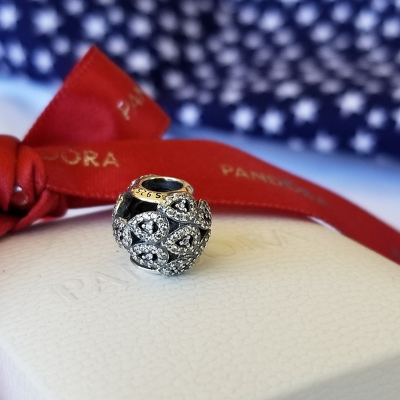 pandora Jewelry - Pandora charm